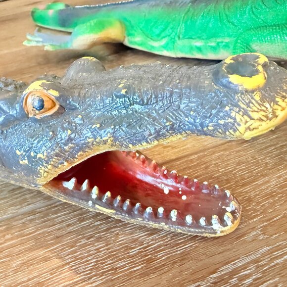 Vintage Plastic Reptiles Seeking Forever Home - Picture 10 of 16